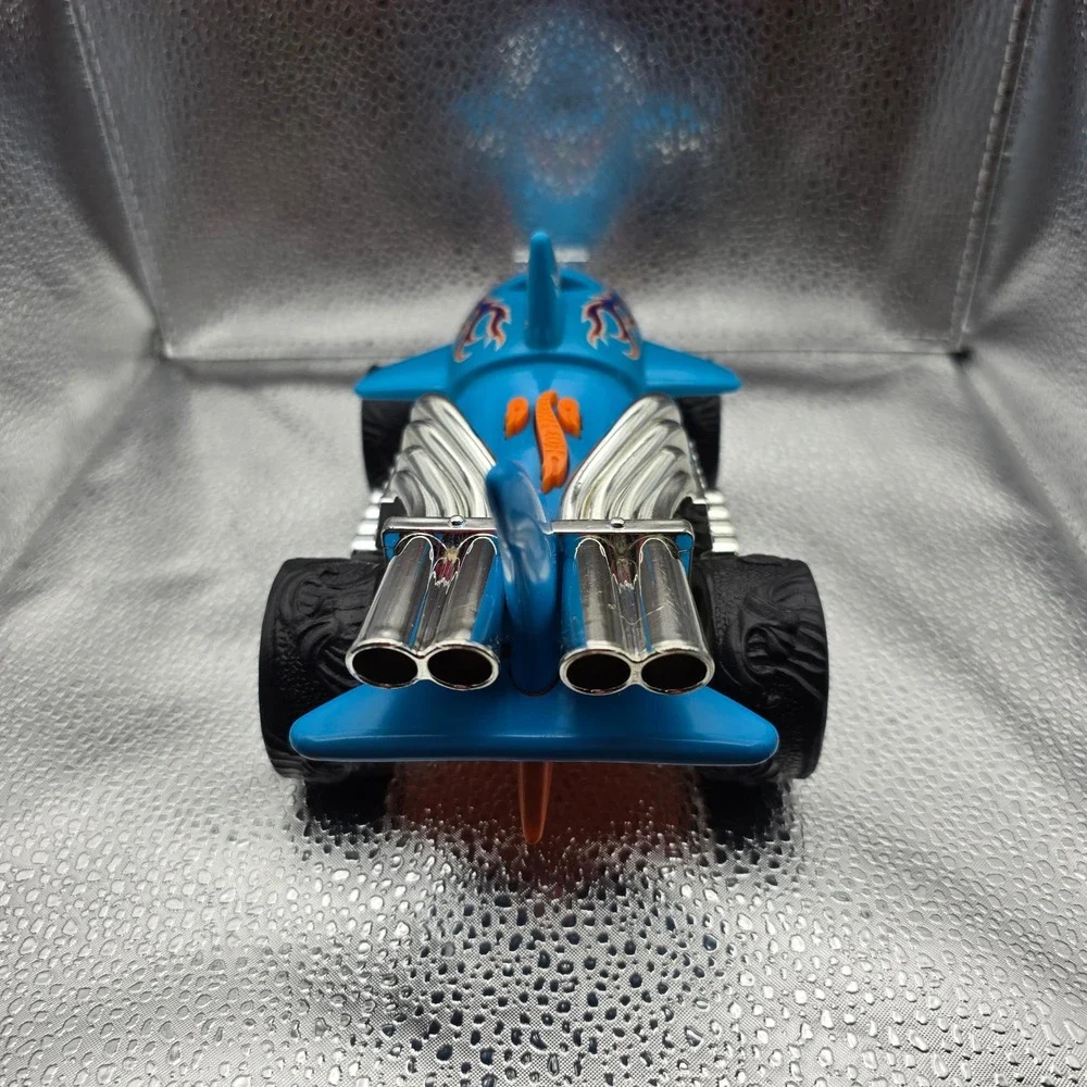 Hot Wheels Toy State Blue Shark Cruiser Car Light & Sounds Sharkruiser 2014 9